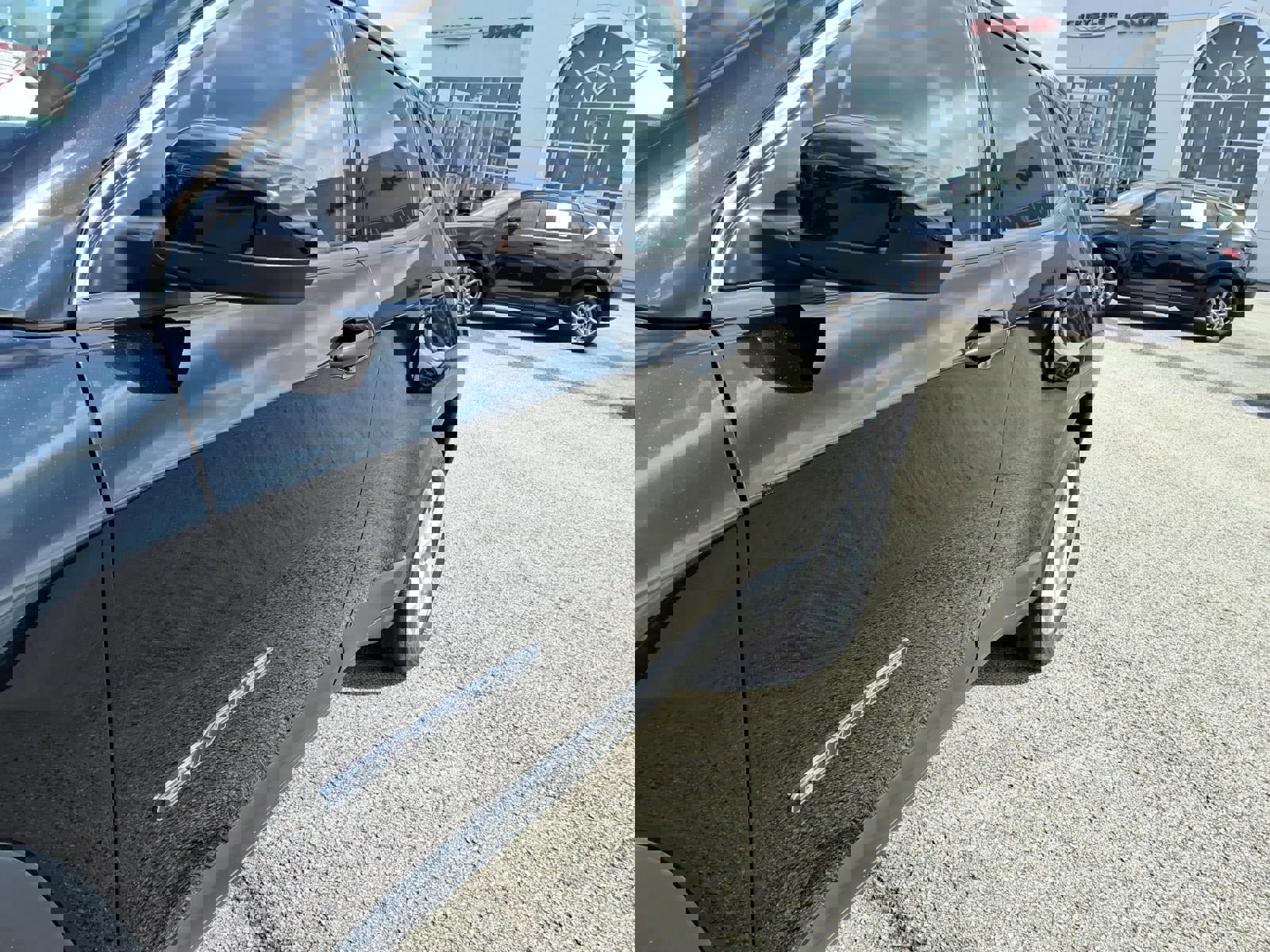 Used 2025 Jeep Compass Sport image 5