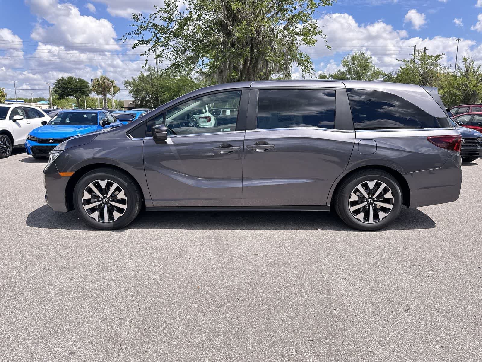 New 2026 Honda Odyssey EX-L image 3