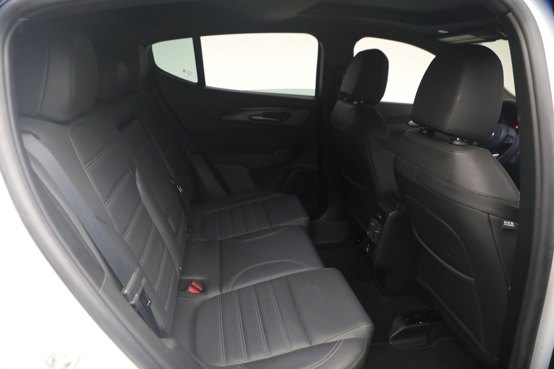 Used 2024 Alfa Romeo Tonale Ti AWD/4WD image 18