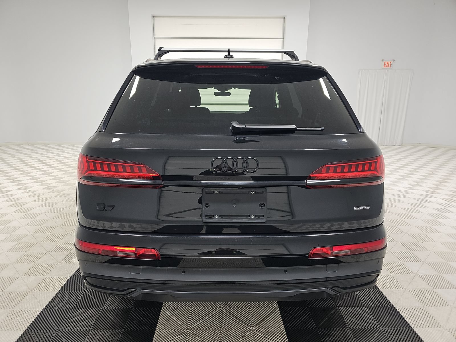 Used 2023 Audi Q7 2.0T Premium Plus w/ Premium Plus Package AWD/4WD image 18