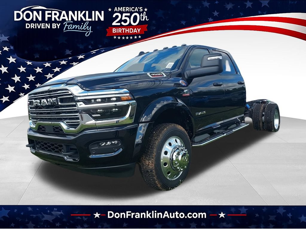 New 2026 RAM 4500 4x4 Crew Cab DRW w/ Laramie Trim Package