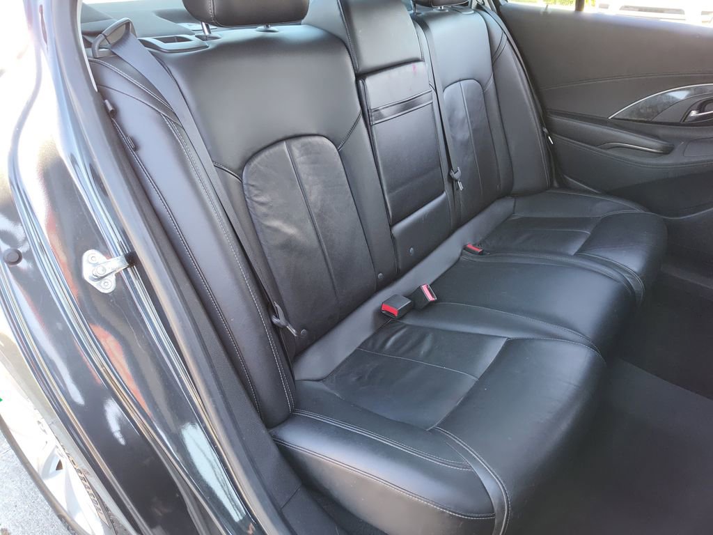 Used 2015 Buick LaCrosse Leather image 24