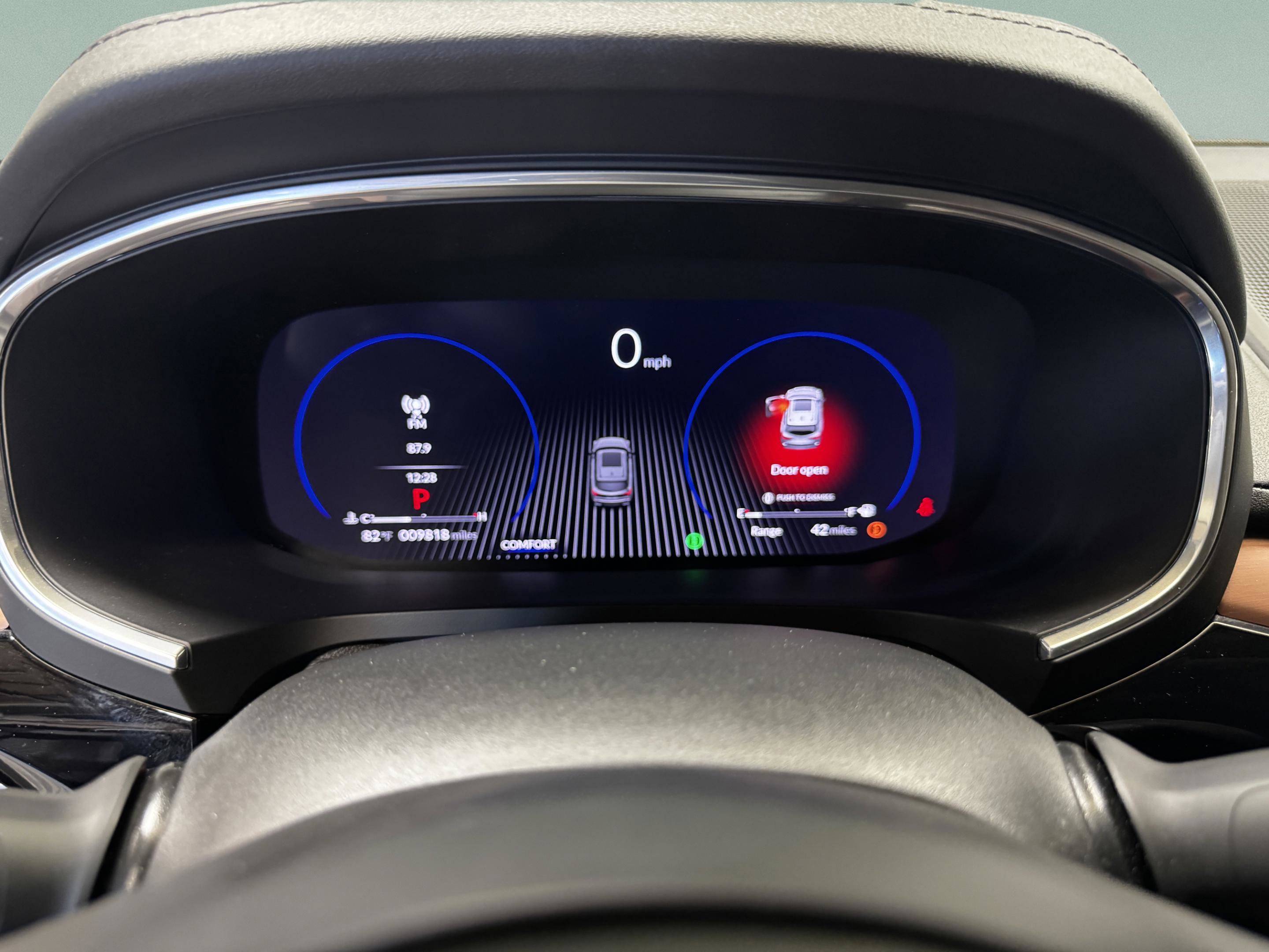 Certified 2025 Acura MDX FWD w/ Technology Package image 24