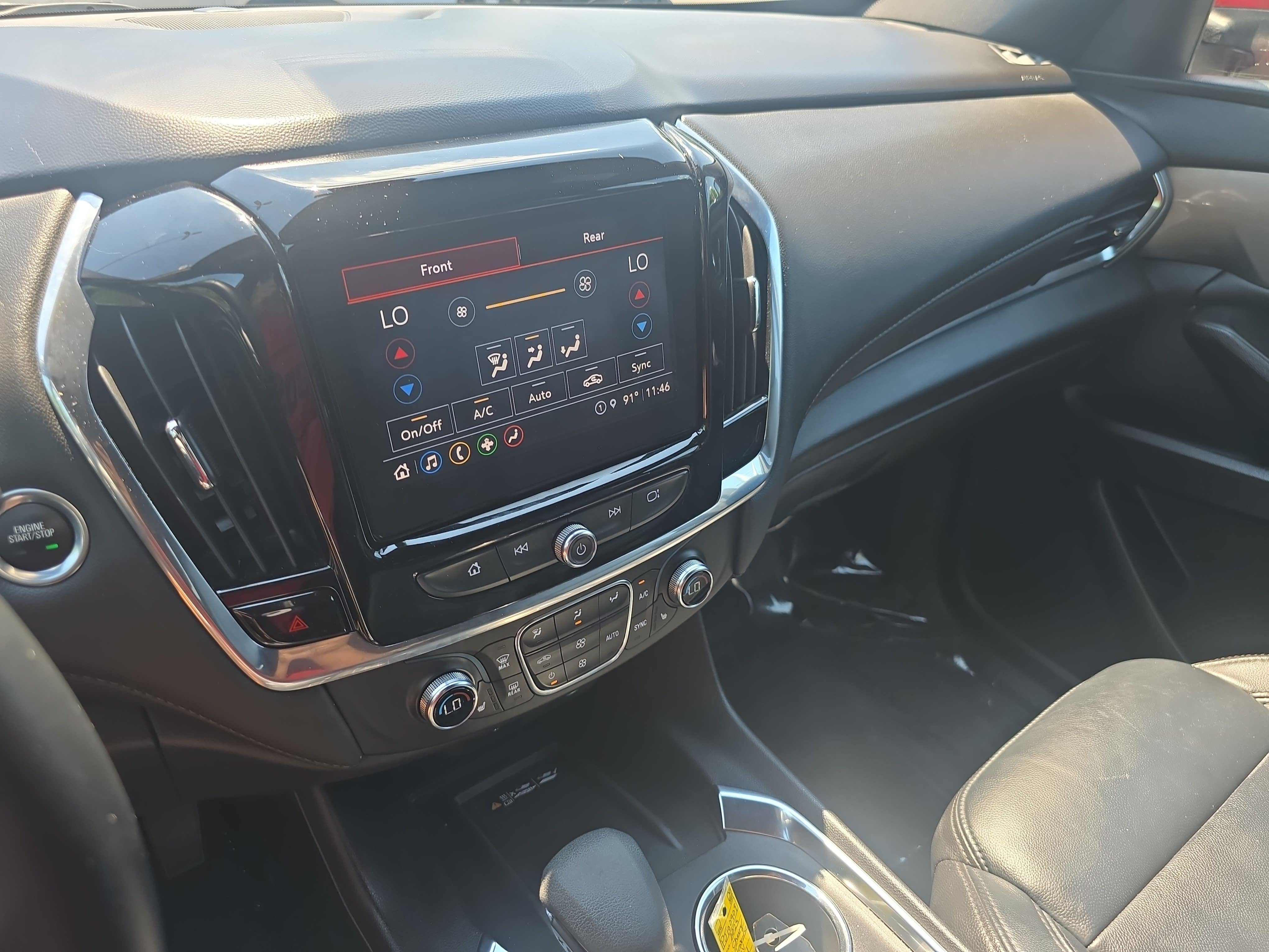 Used 2023 Chevrolet Traverse LT FWD image 21