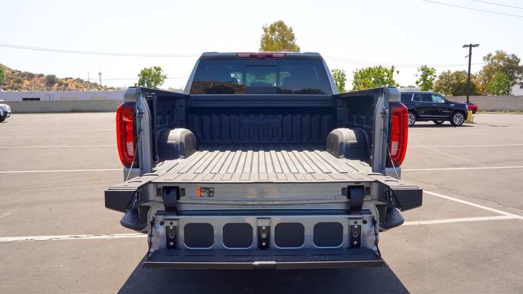 New 2026 GMC Sierra 1500 Denali w/ Denali Reserve Package AWD/4WD image 12