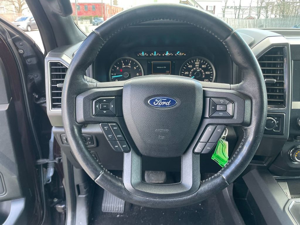 Used 2018 Ford F150 XLT w/ Equipment Group 302A Luxury image 15