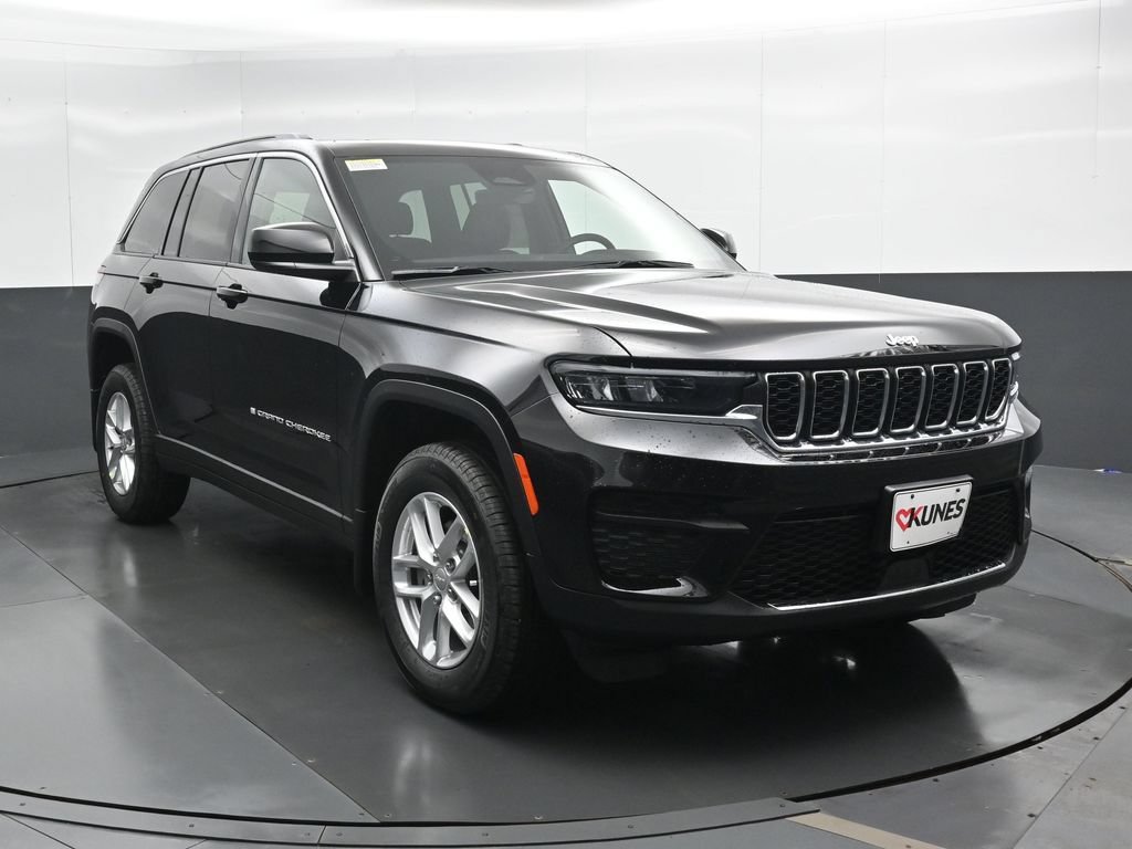 New 2026 Jeep Grand Cherokee Laredo X AWD/4WD image 6