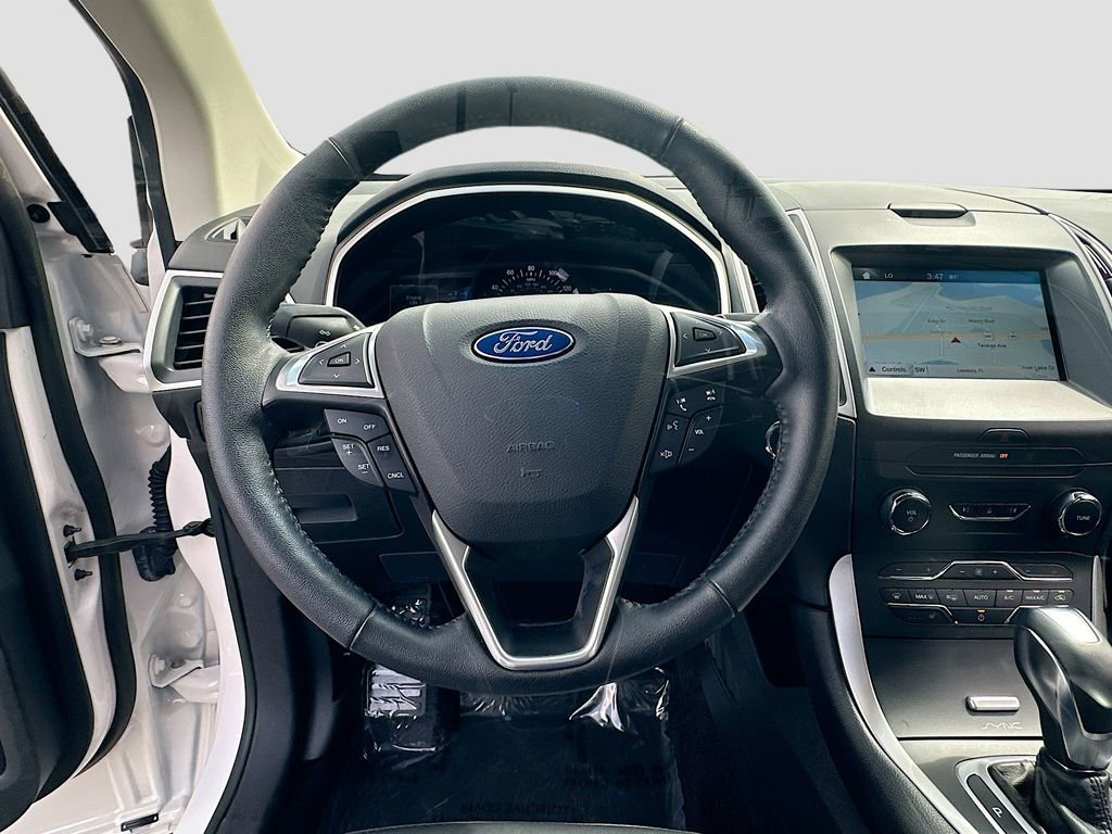 Used 2016 Ford Edge SEL w/ Equipment Group 201A AWD/4WD image 9