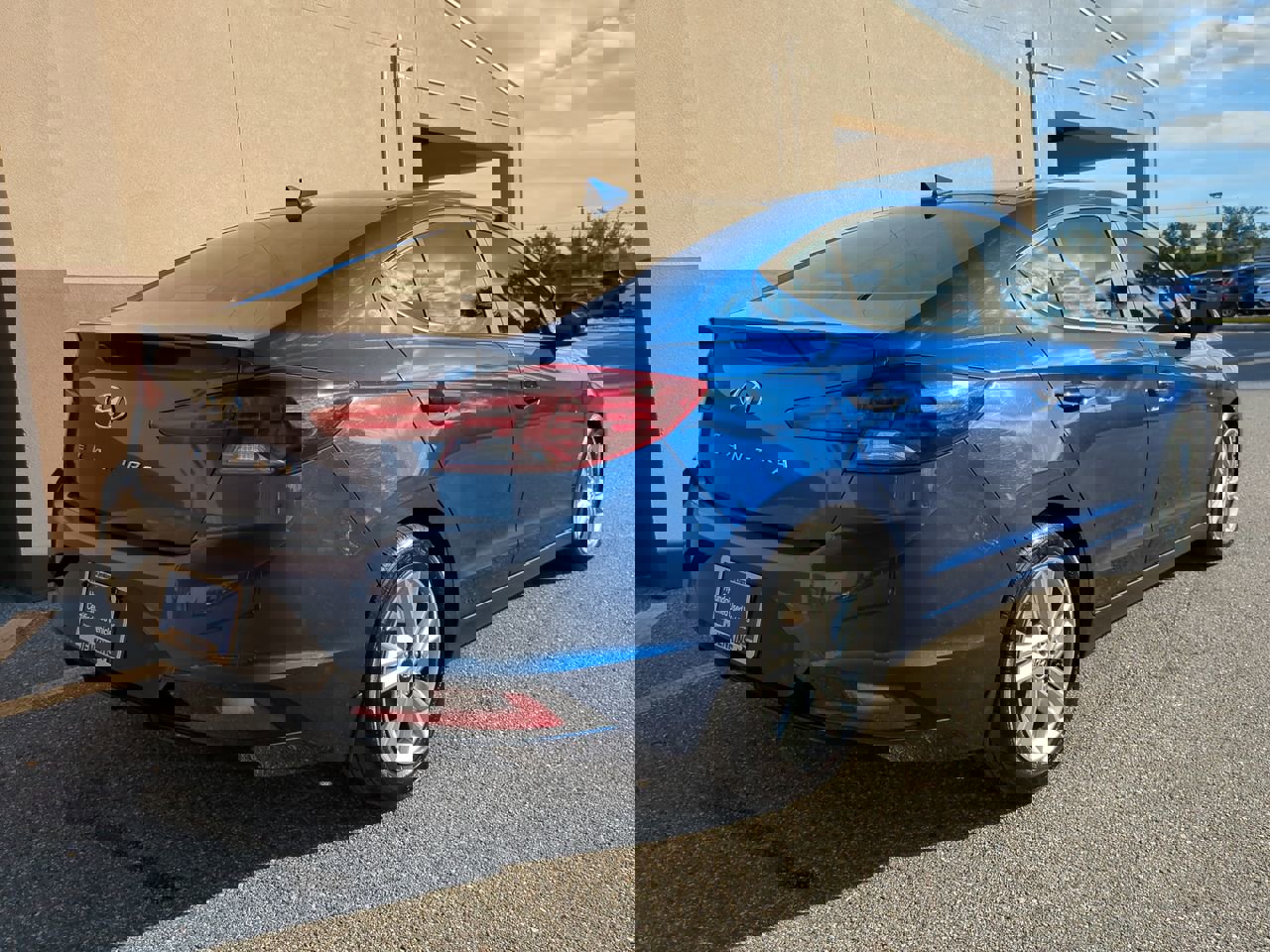 Used 2020 Hyundai Elantra Value Edition image 4