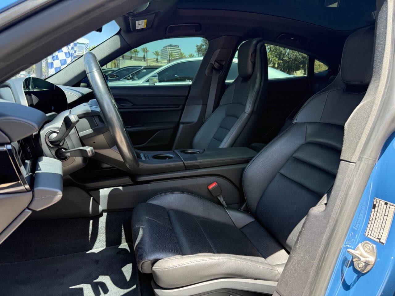 Used 2022 Porsche Taycan RWD image 27