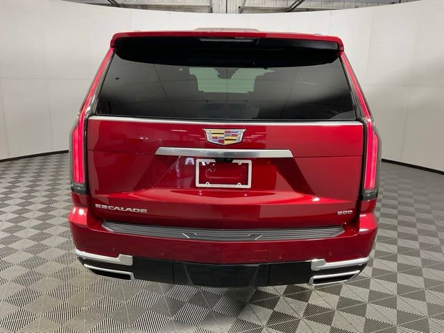 Certified 2026 Cadillac Escalade Luxury AWD/4WD image 5