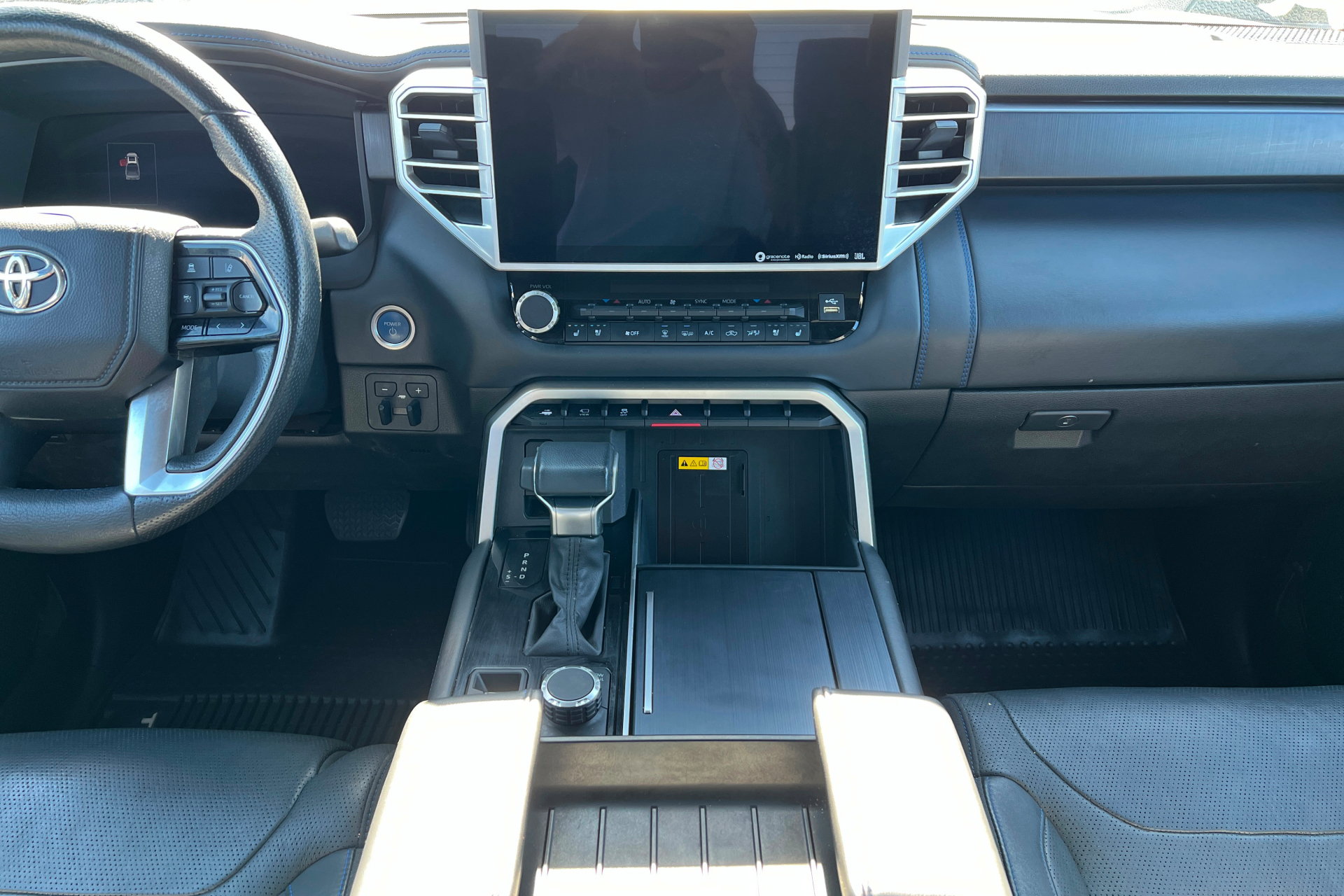 Used 2023 Toyota Tundra Platinum AWD/4WD image 14