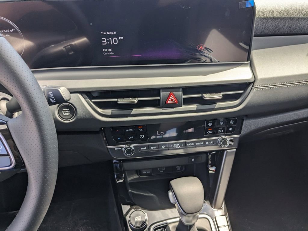Used 2024 Kia Seltos SX image 16