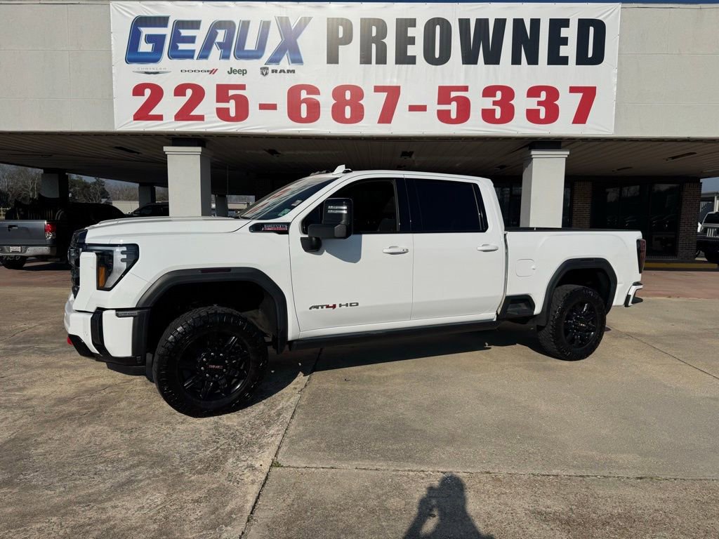 Used 2024 GMC Sierra 2500 AT4 w/ AT4 Preferred Package image 1