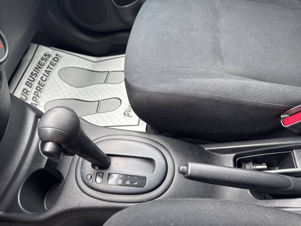 Used 2013 Nissan Versa S Plus FWD image 32