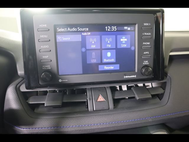 Used 2022 Toyota RAV4 SE w/ Convenience Package image 25