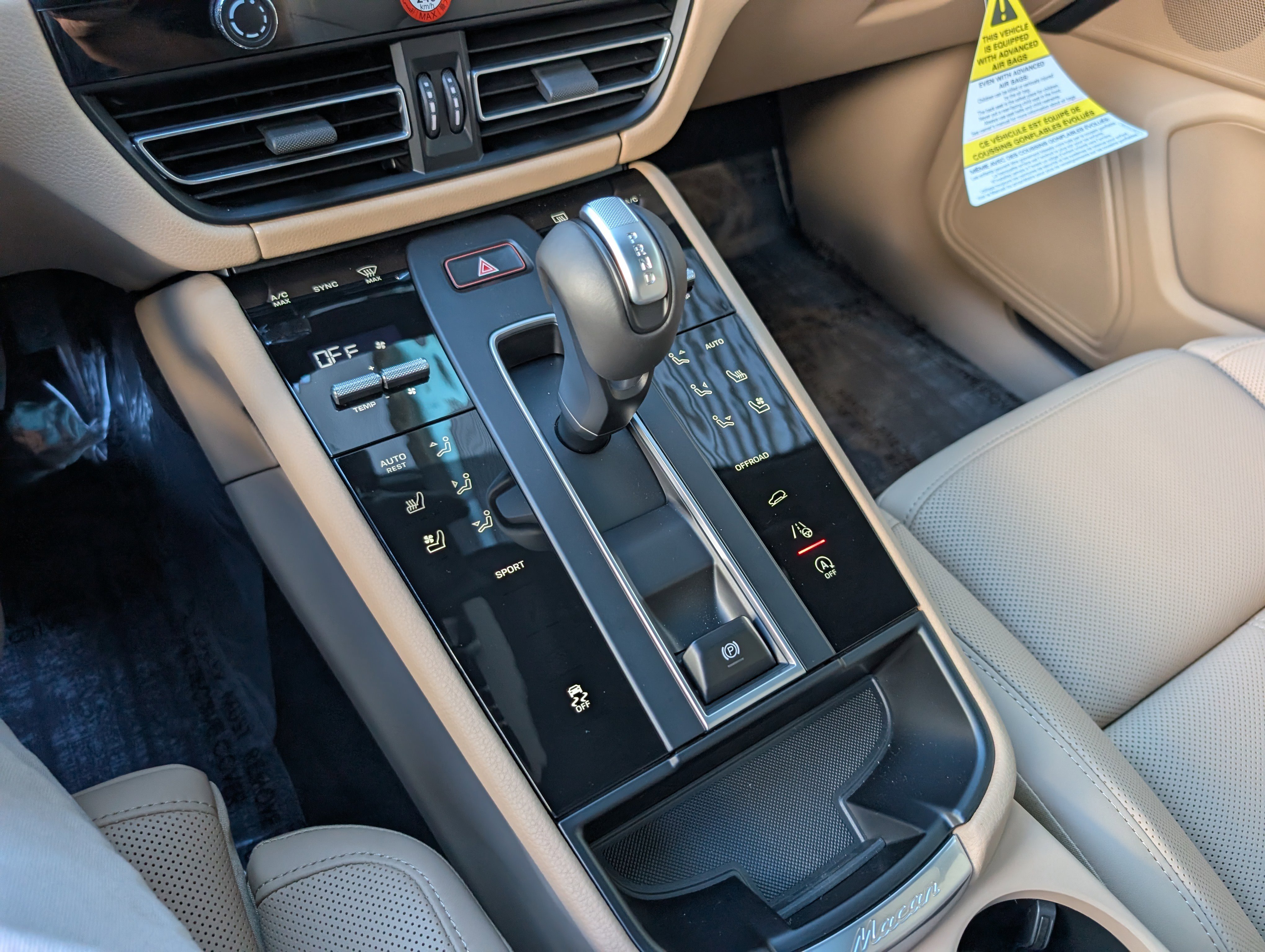 New 2026 Porsche Macan image 39