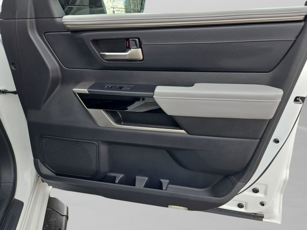 Used 2024 Toyota Tundra Limited w/ Power Package AWD/4WD image 15