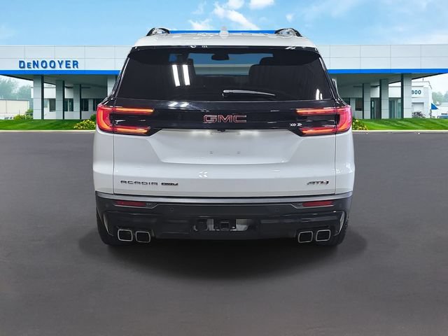 Used 2024 GMC Acadia AT4 w/ Luxury Package AWD/4WD image 10