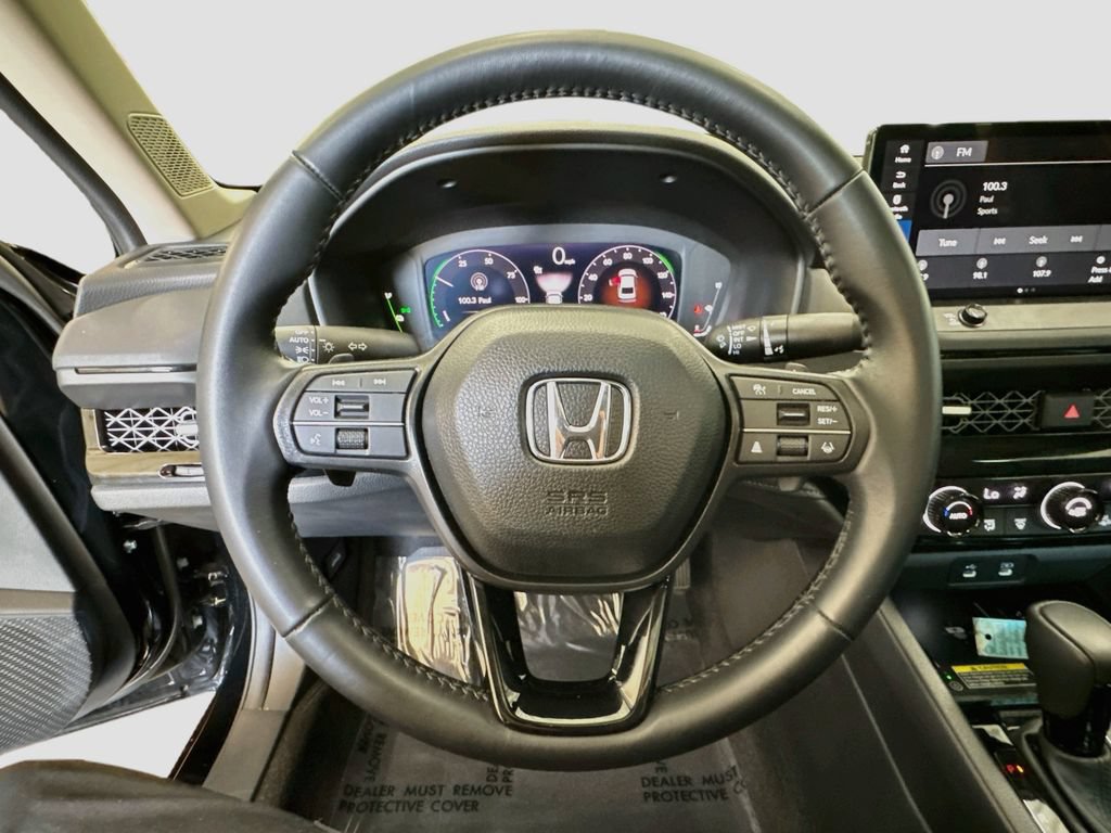 Used 2025 Honda Accord EX-L image 11