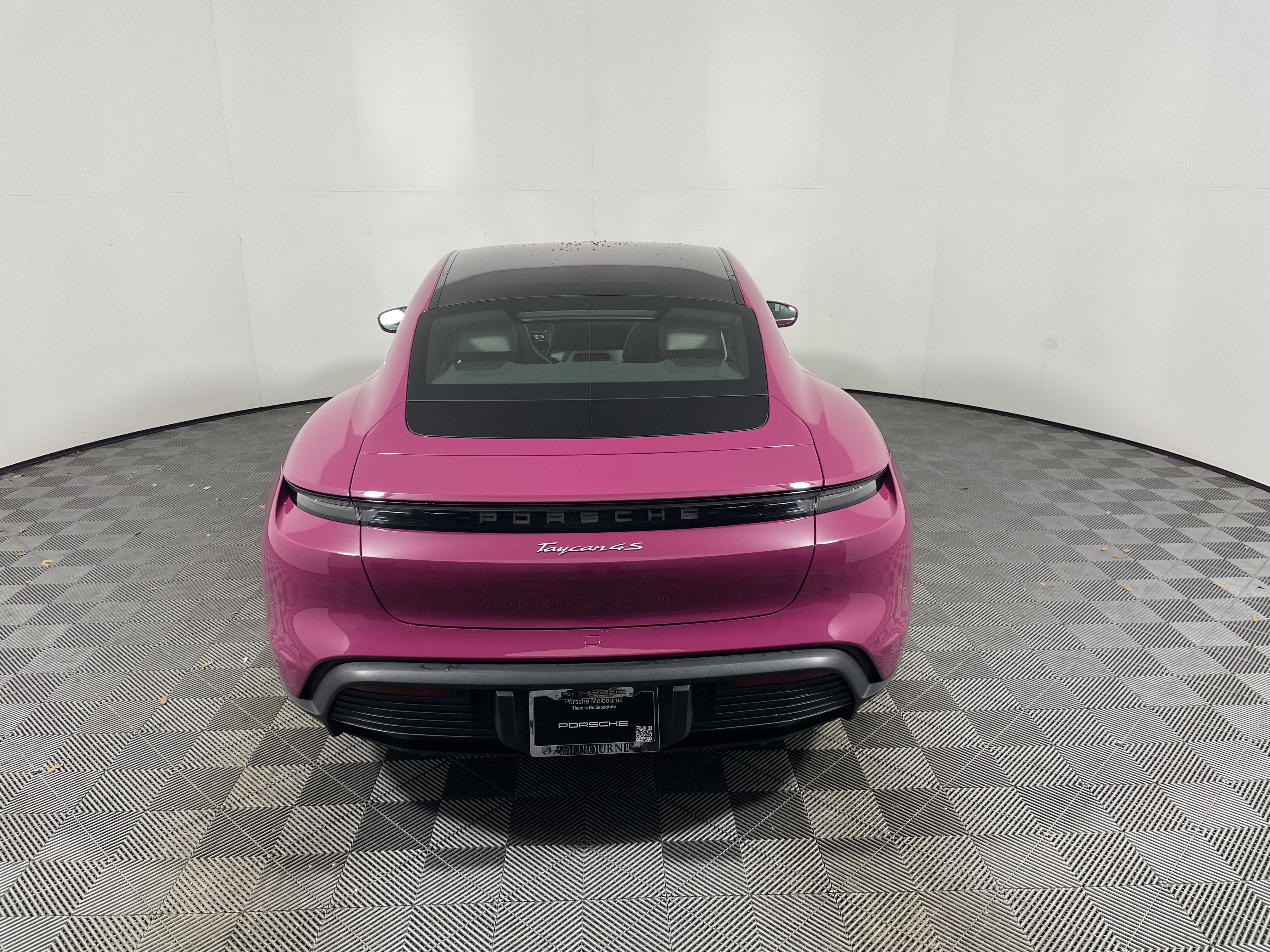 Certified 2022 Porsche Taycan 4S image 6