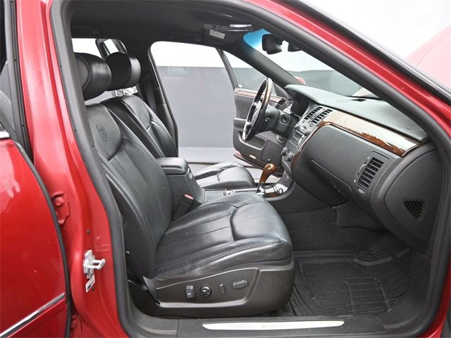 Used 2007 Cadillac DTS Luxury II image 18