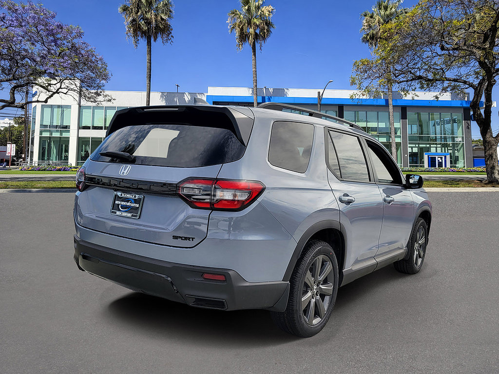 New 2026 Honda Pilot Sport image 4
