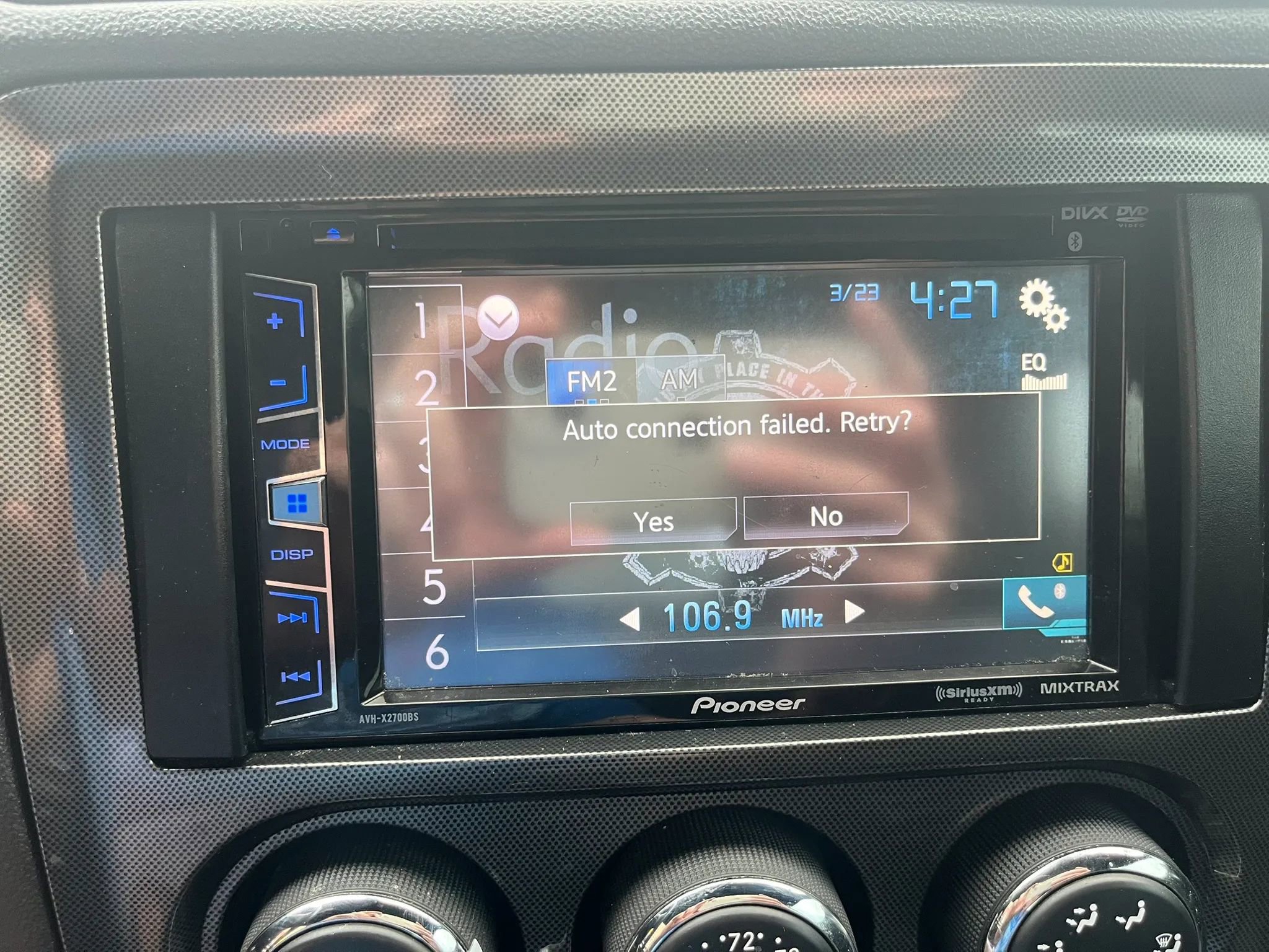 Used 2014 Dodge Challenger SXT RWD image 21