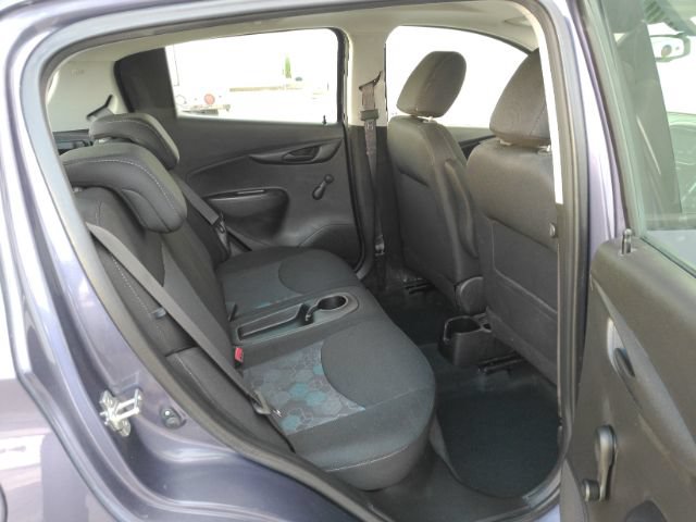 Used 2017 Chevrolet Spark LS FWD image 20