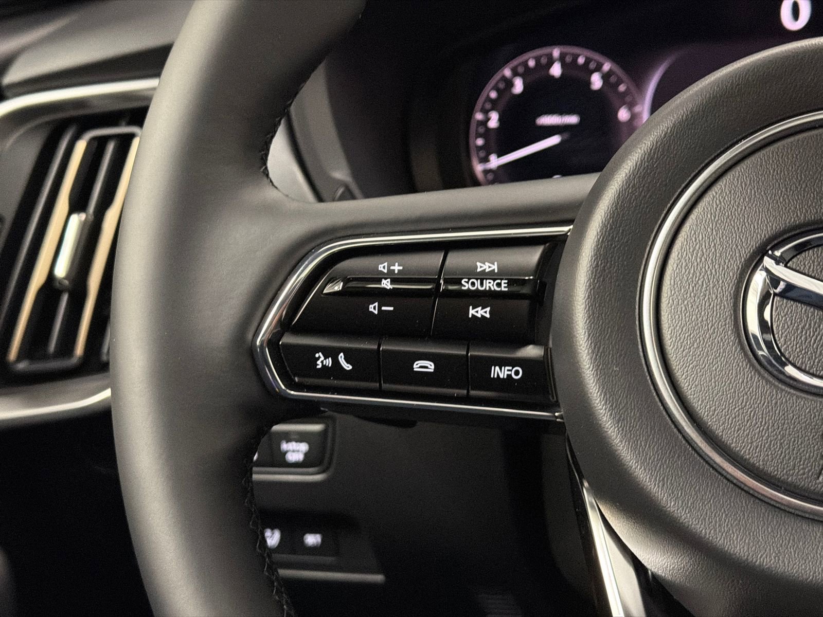 New 2026 MAZDA CX-90 3.3 Turbo w/ Premium Plus Pkg image 26