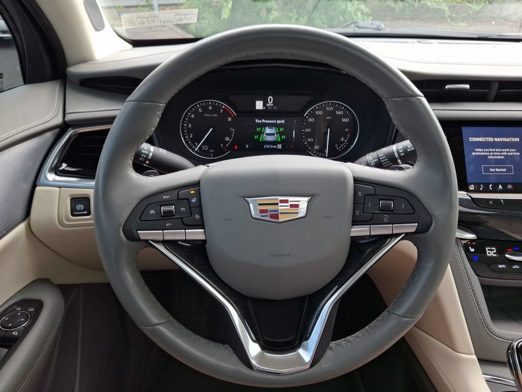 Used 2024 Cadillac XT6 Premium Luxury w/ LPO, Floor Liner Package AWD/4WD image 22