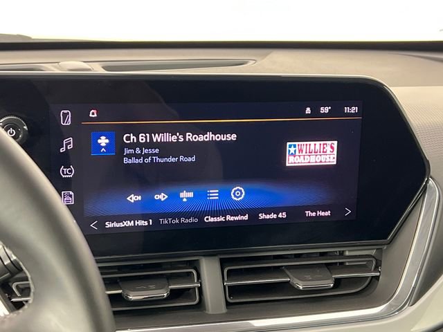 Used 2025 Chevrolet Trax LT w/ LT Convenience Package image 28