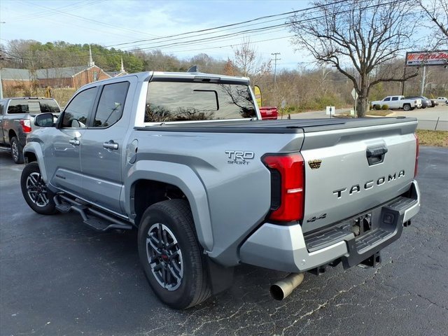 Used 2024 Toyota Tacoma TRD Sport image 19