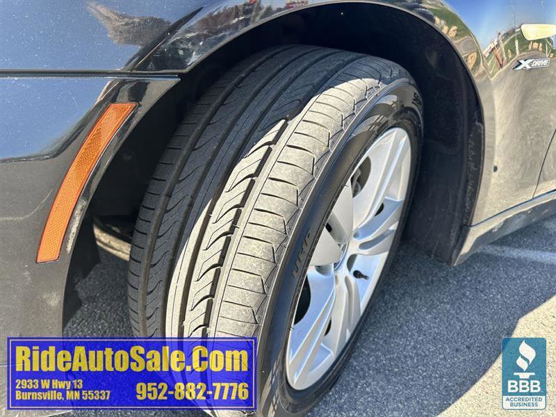 Used 2009 BMW 528i xDrive Sedan AWD/4WD image 23