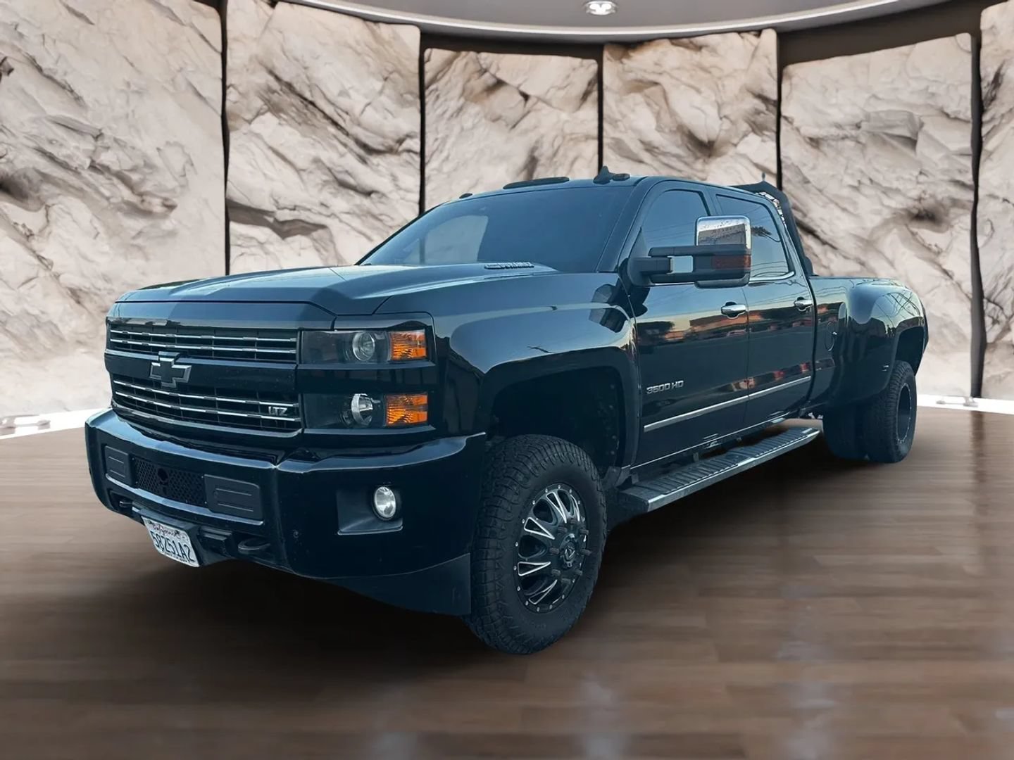 Used 2016 Chevrolet Silverado 3500 LTZ w/ Duramax Plus Package AWD/4WD image 4