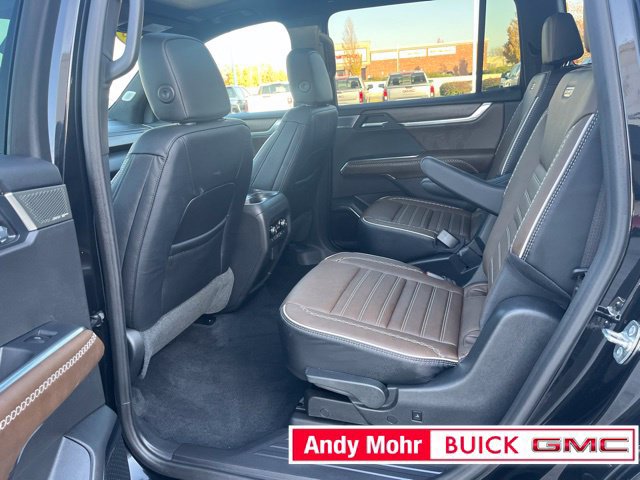 Used 2026 GMC Acadia Denali Ultimate AWD/4WD image 35