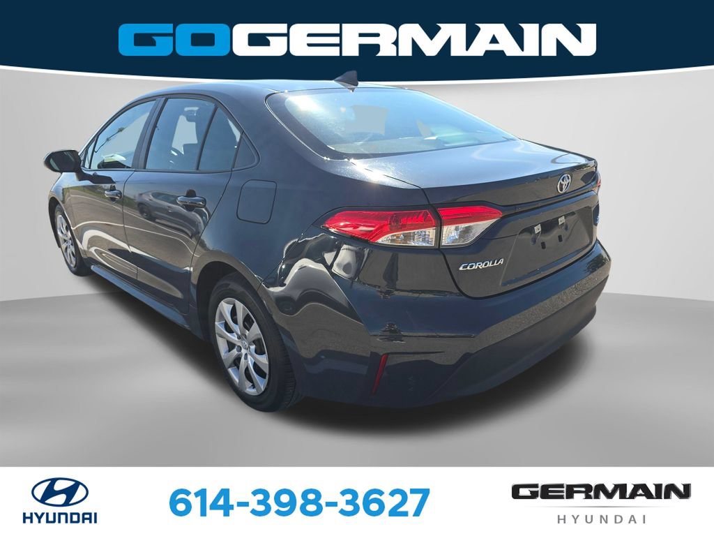 Used 2025 Toyota Corolla LE FWD image 7