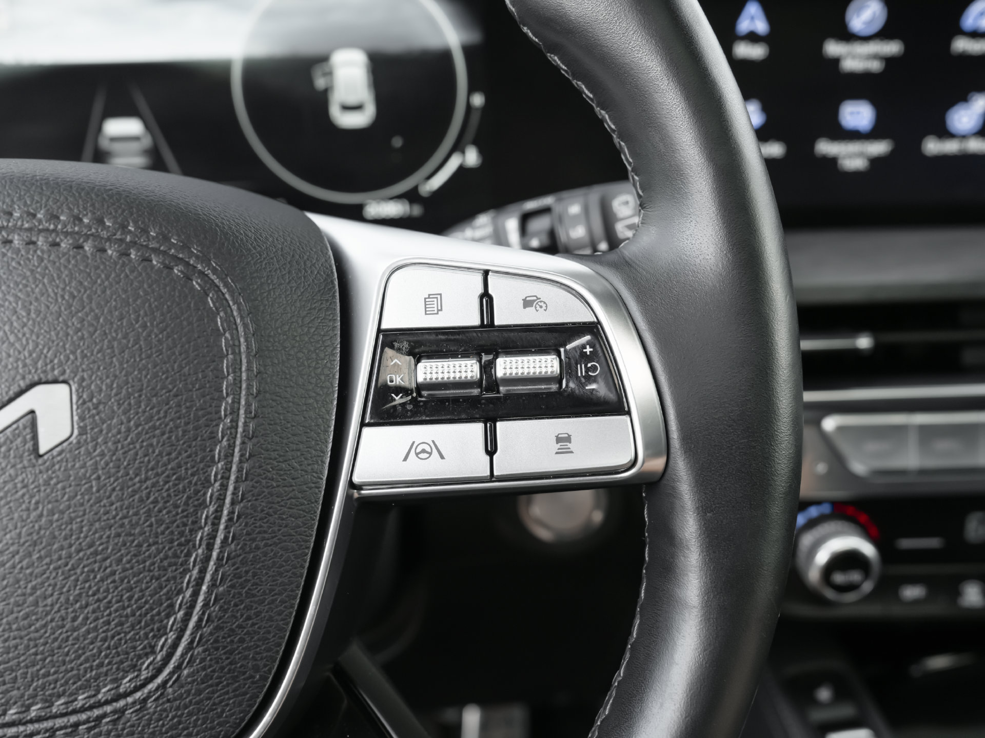 Used 2025 Kia Telluride SX Prestige X-Pro AWD/4WD image 17