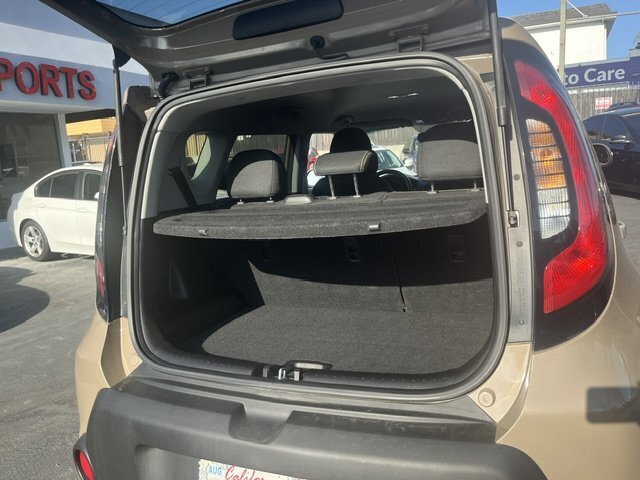 Used 2014 Kia Soul + w/ UVO w/Eservices Package FWD image 7