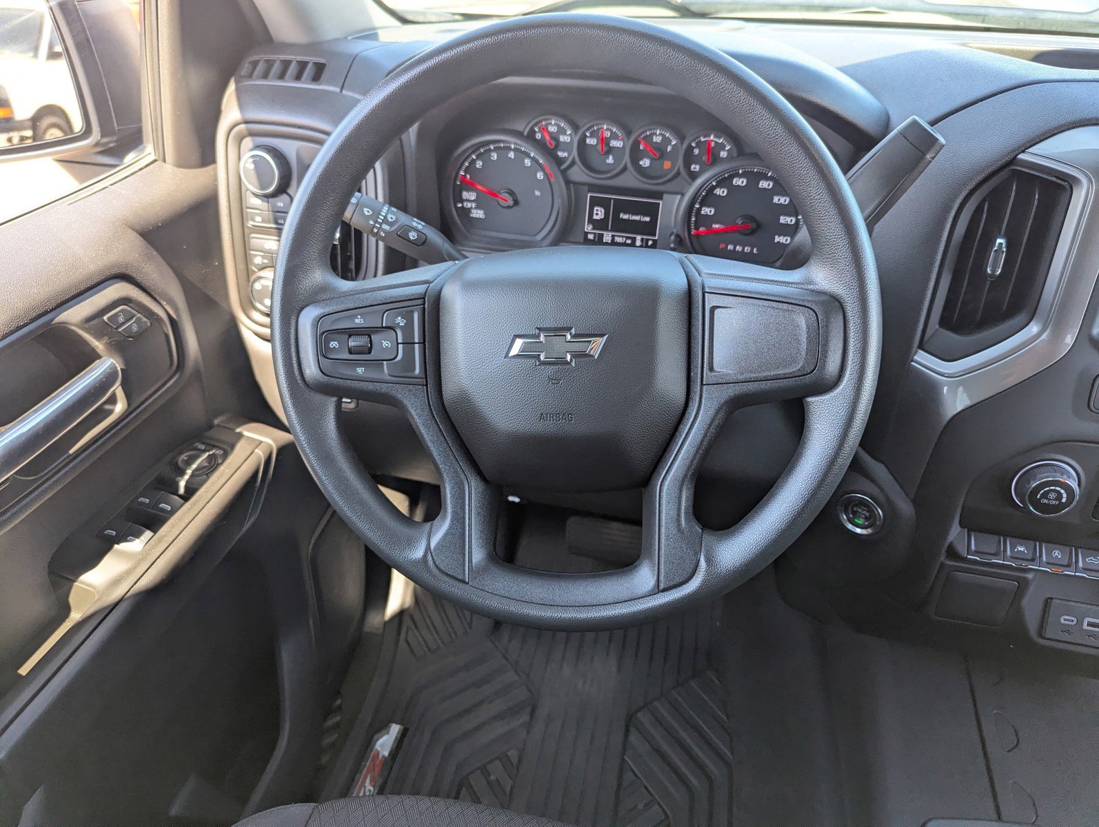 Used 2025 Chevrolet Silverado 1500 Custom Trail Boss image 19
