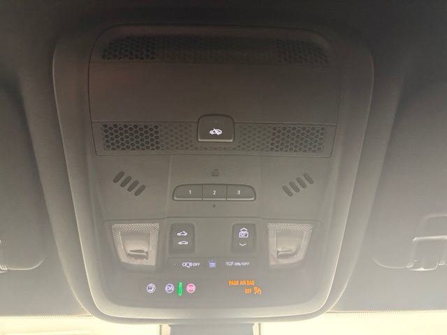 Used 2024 Cadillac XT6 Premium Luxury AWD/4WD image 31