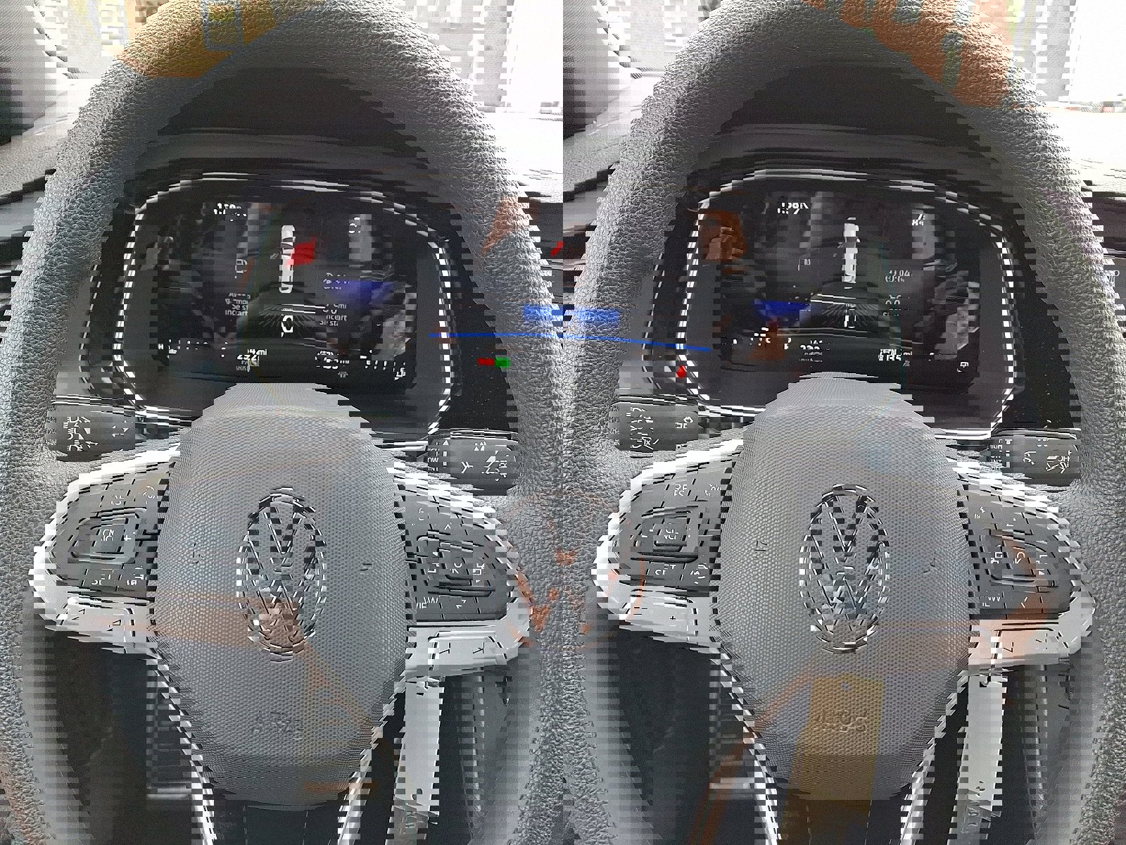 Used 2023 Volkswagen Jetta Sport image 18