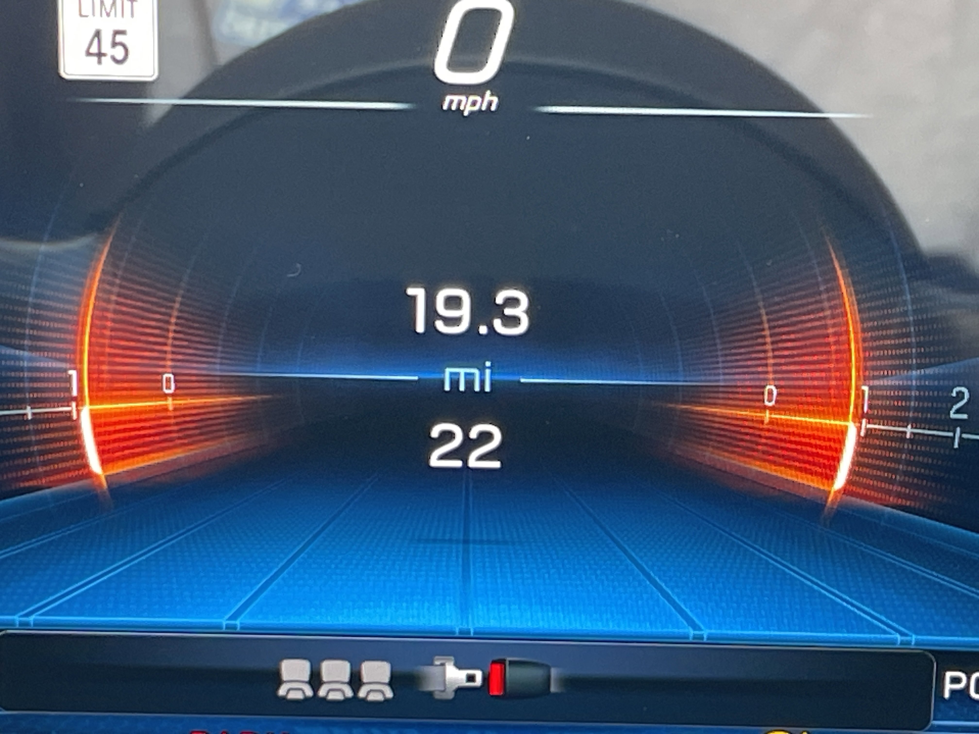 New 2026 Mercedes-Benz GLA 35 AMG 4MATIC image 23