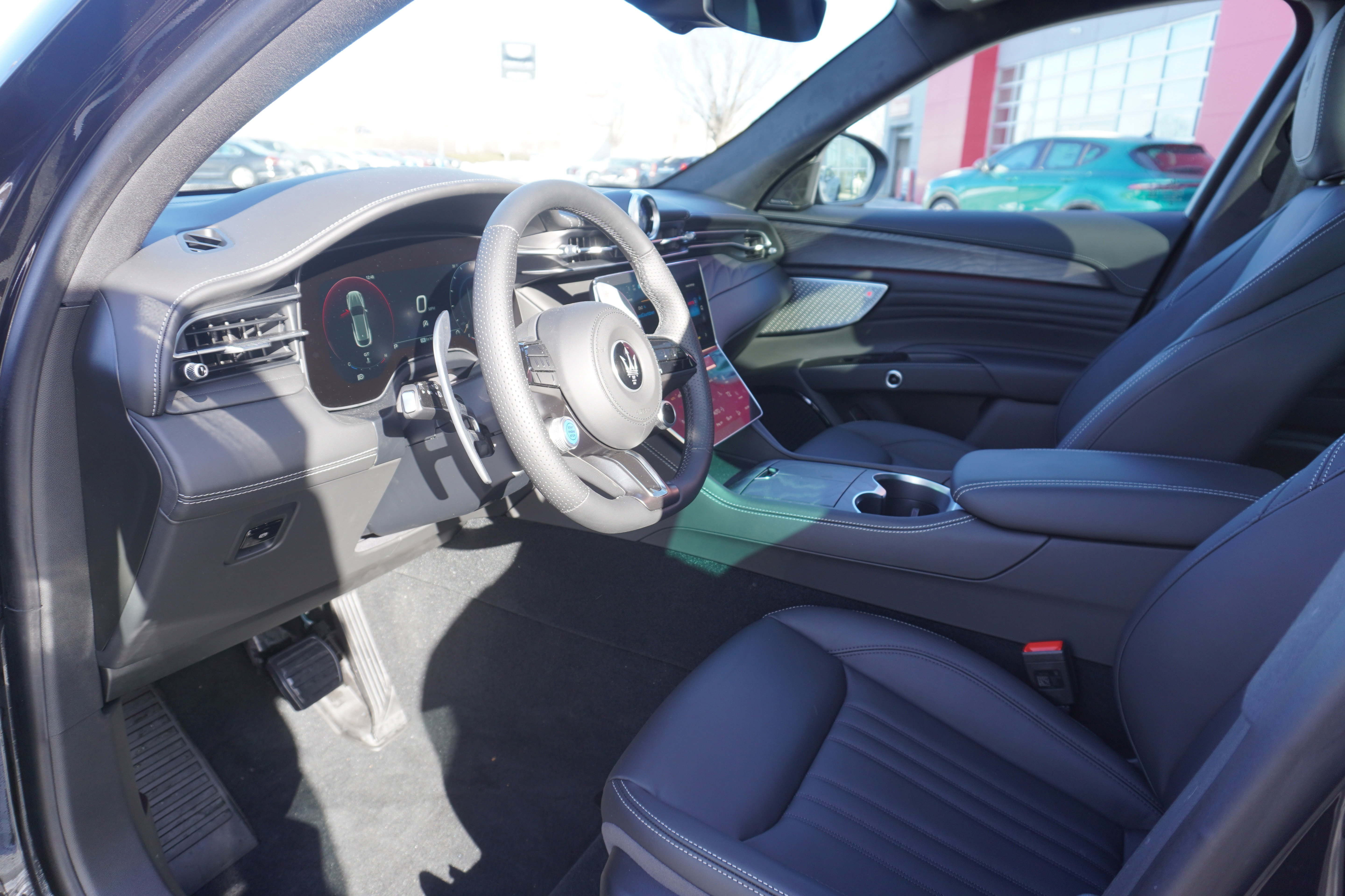 New 2025 Maserati Grecale GT image 16