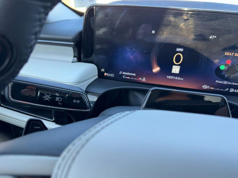 Certified 2025 Lincoln Aviator Reserve w/ Equipment Group 201A image 18