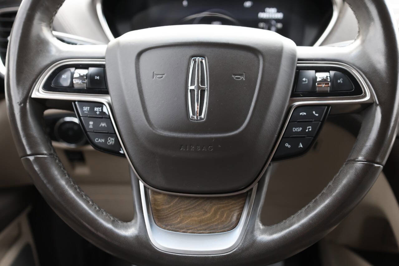 Used 2019 Lincoln Nautilus Reserve w/ Ultimate Package image 18