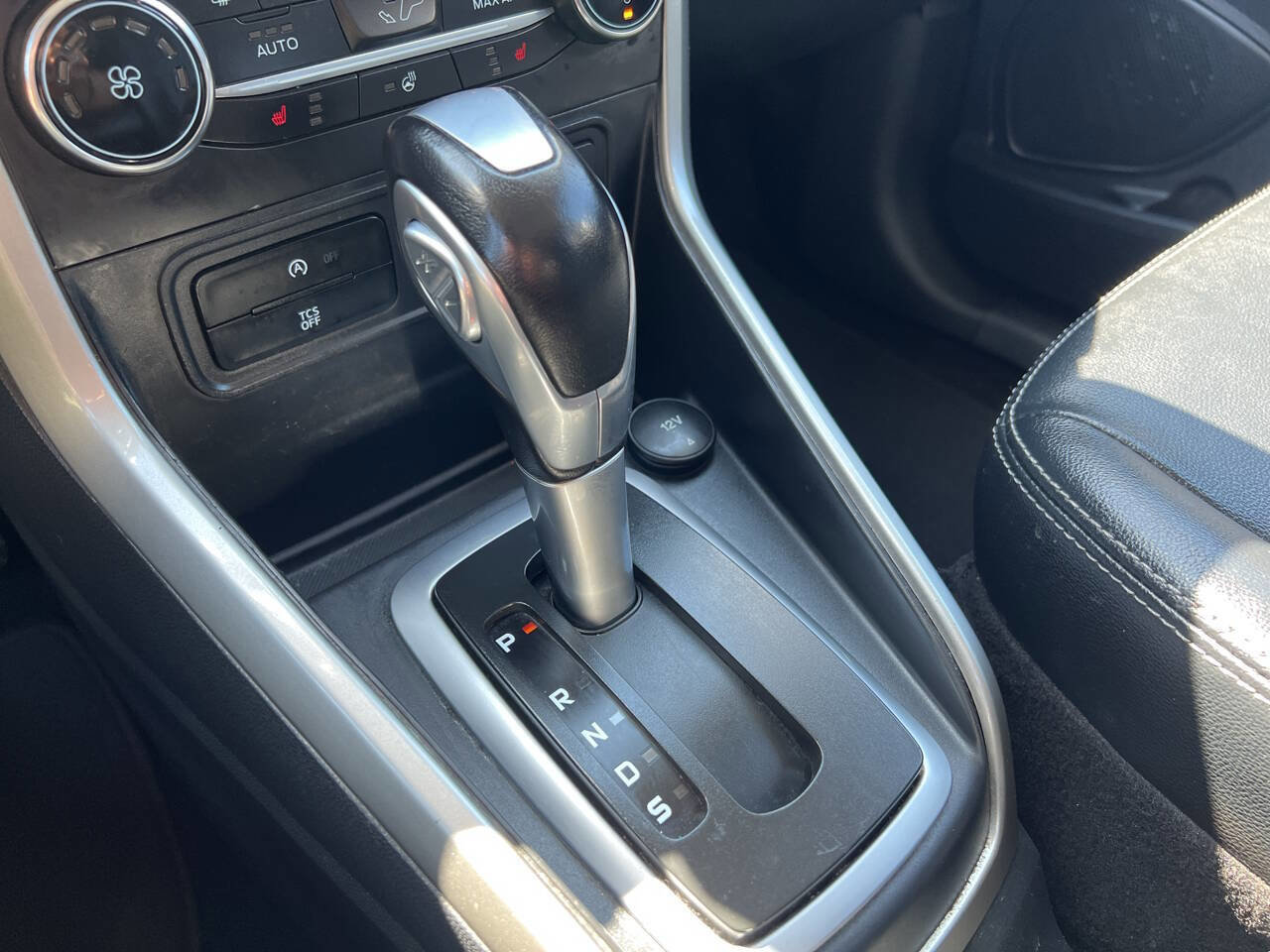 Used 2019 Ford EcoSport Titanium image 35