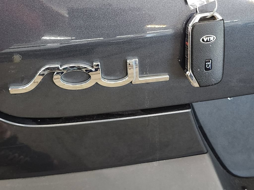 Used 2021 Kia Soul EX FWD image 41