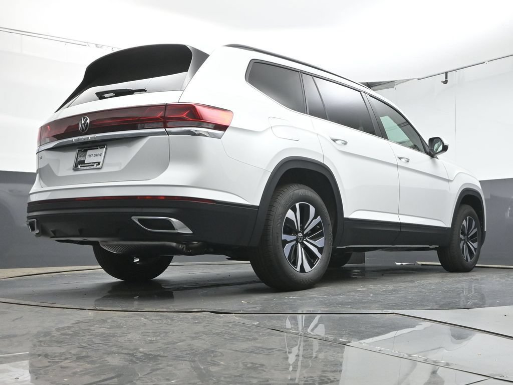 New 2026 Volkswagen Atlas SE FWD image 37