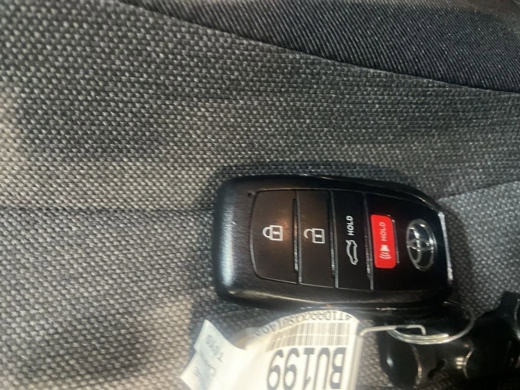 Certified 2025 Toyota Camry LE image 28